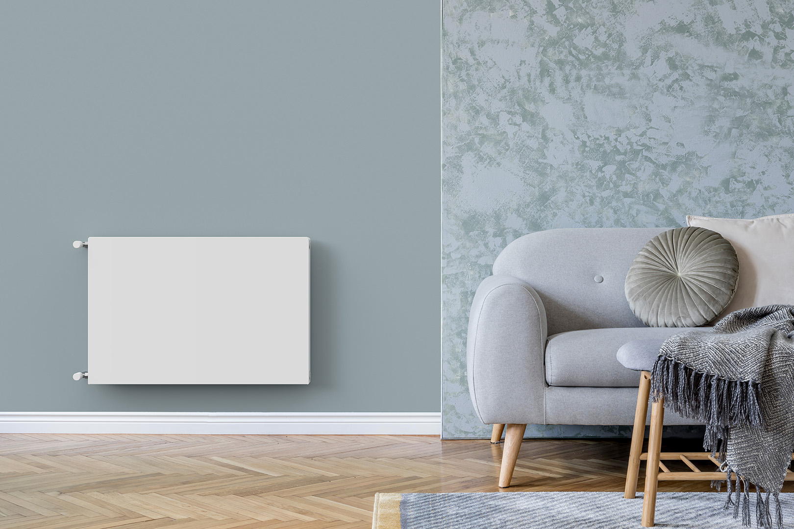 DL RADIATORS Linear radiatorji z gladko sprednjo ploščo in s klasičnim priključkom s strani