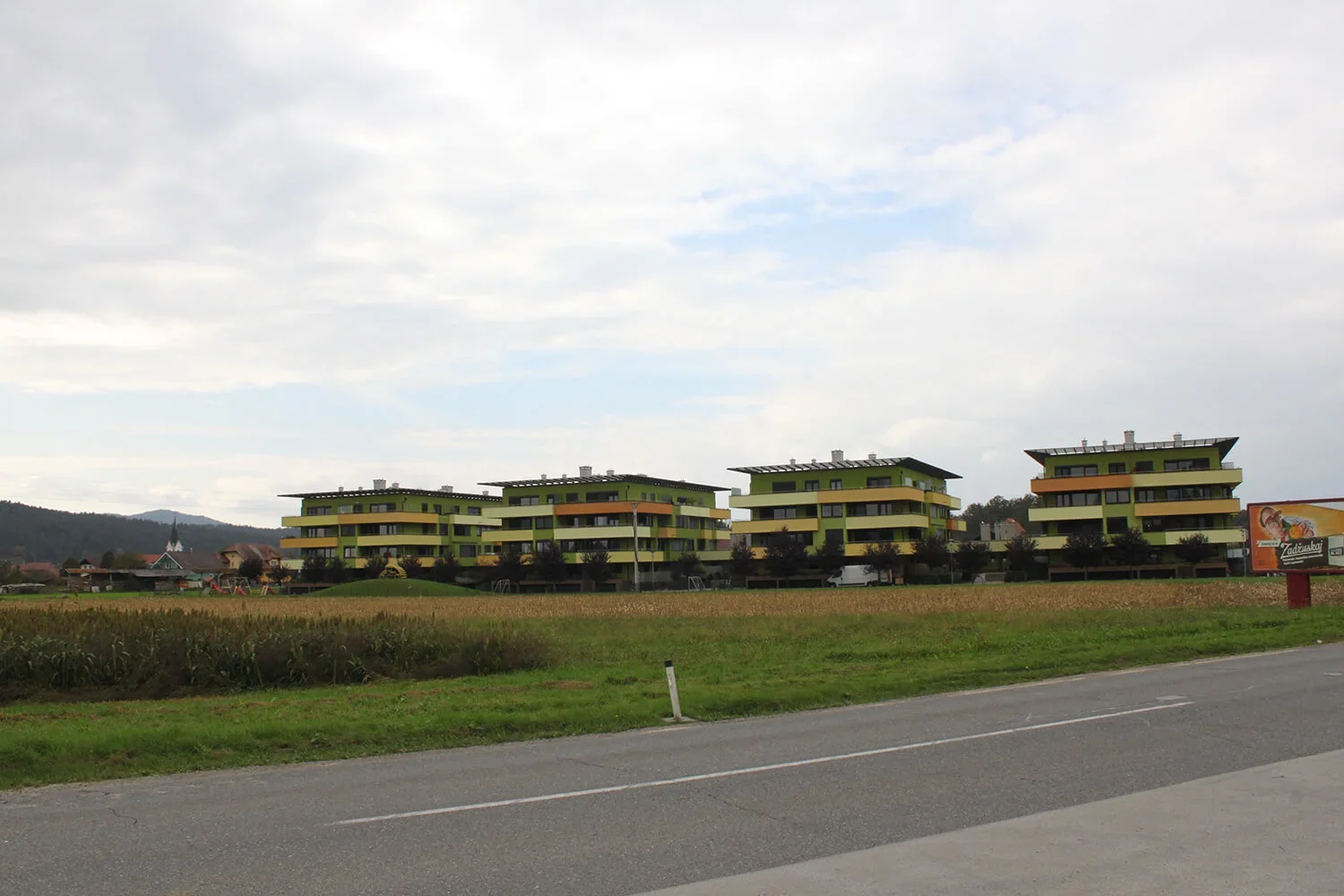 Stanovanjsko naselje Zeleni gozdiček, Moste pri Komendi